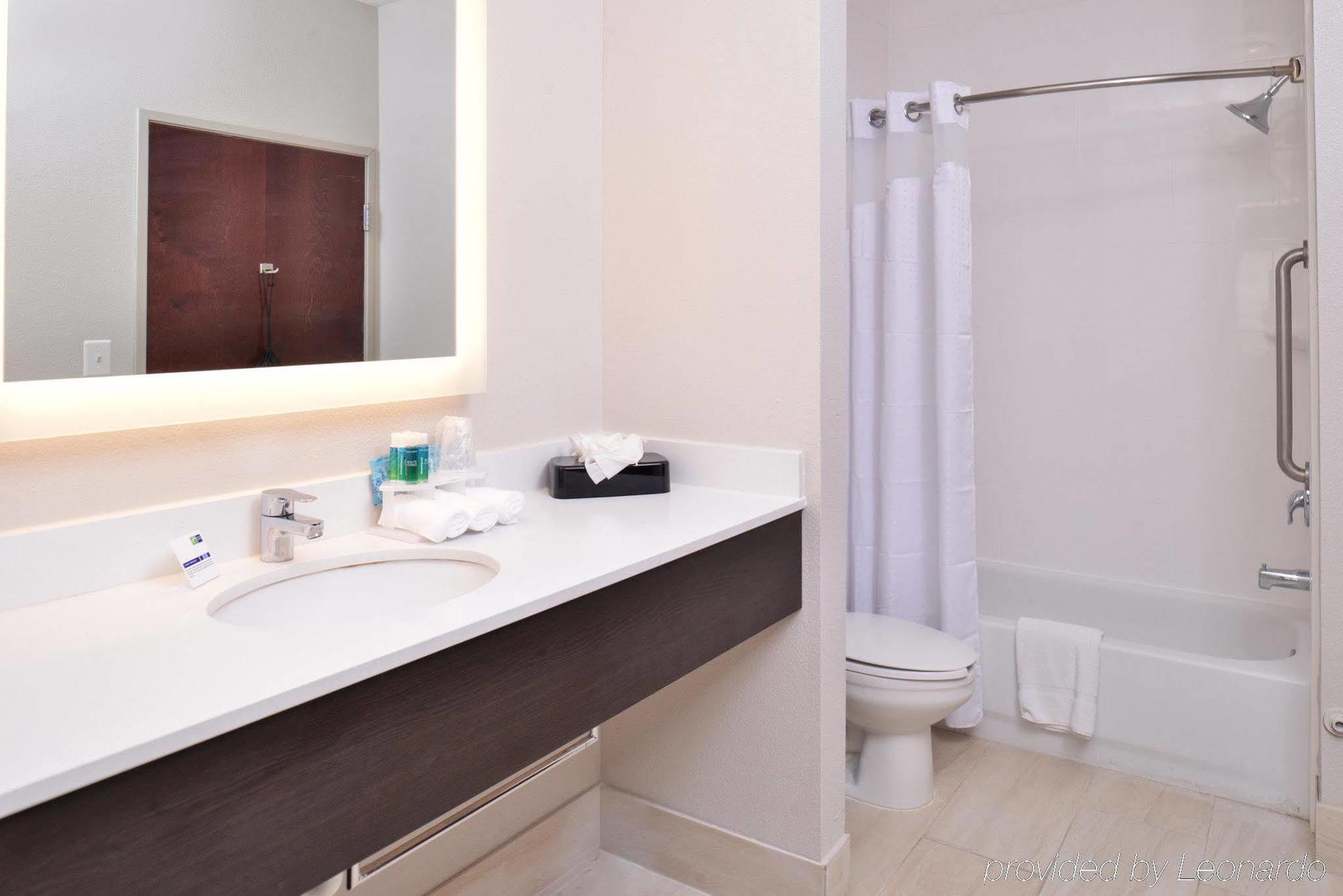 Hotel Holiday Express & Corpus Christi-n Padre Island By Ihg